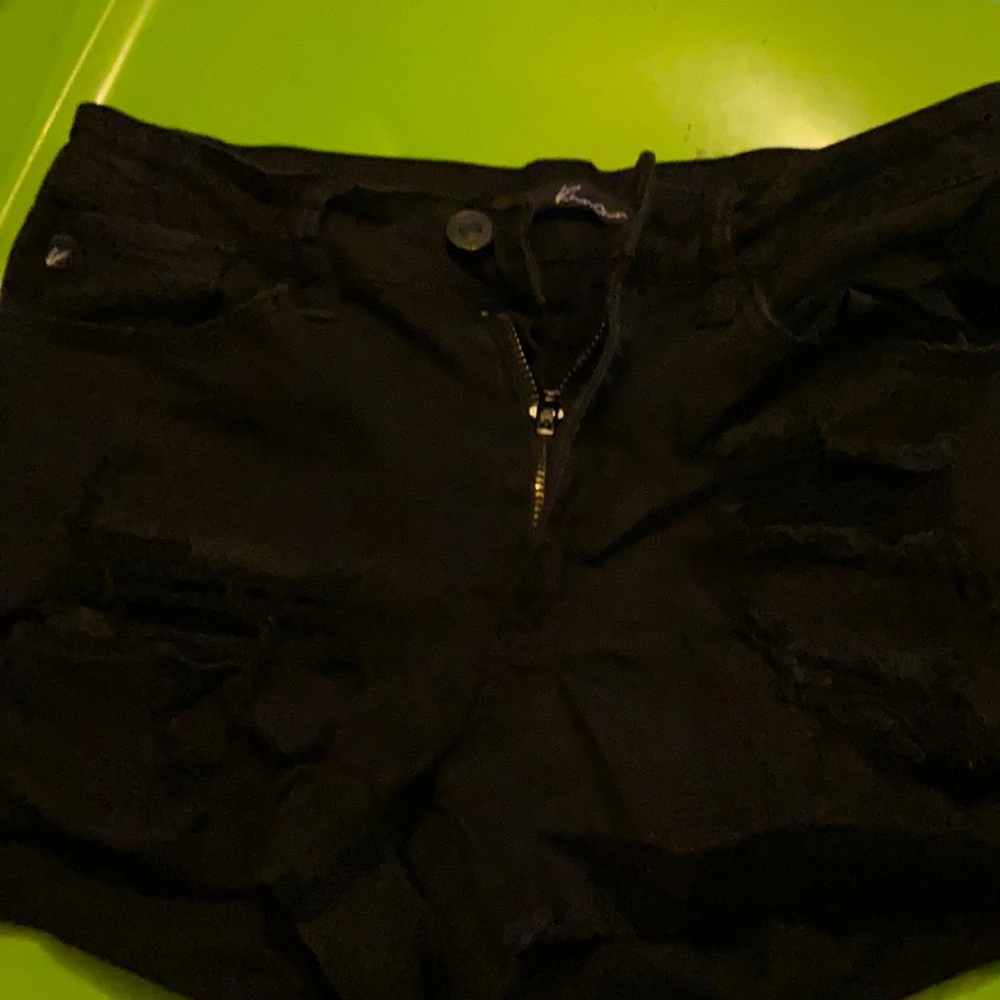 Distressed shorts